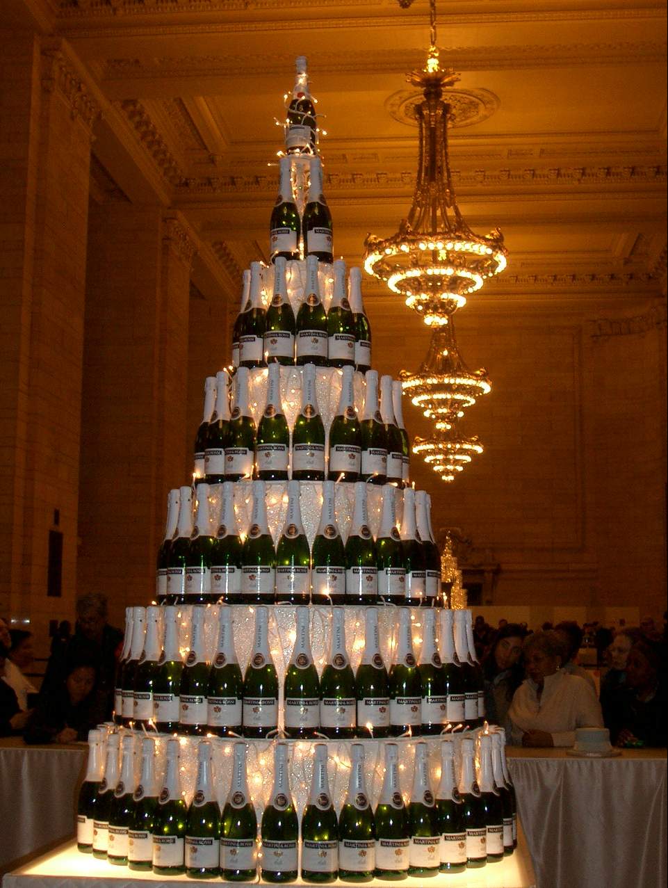 pyramide champagne